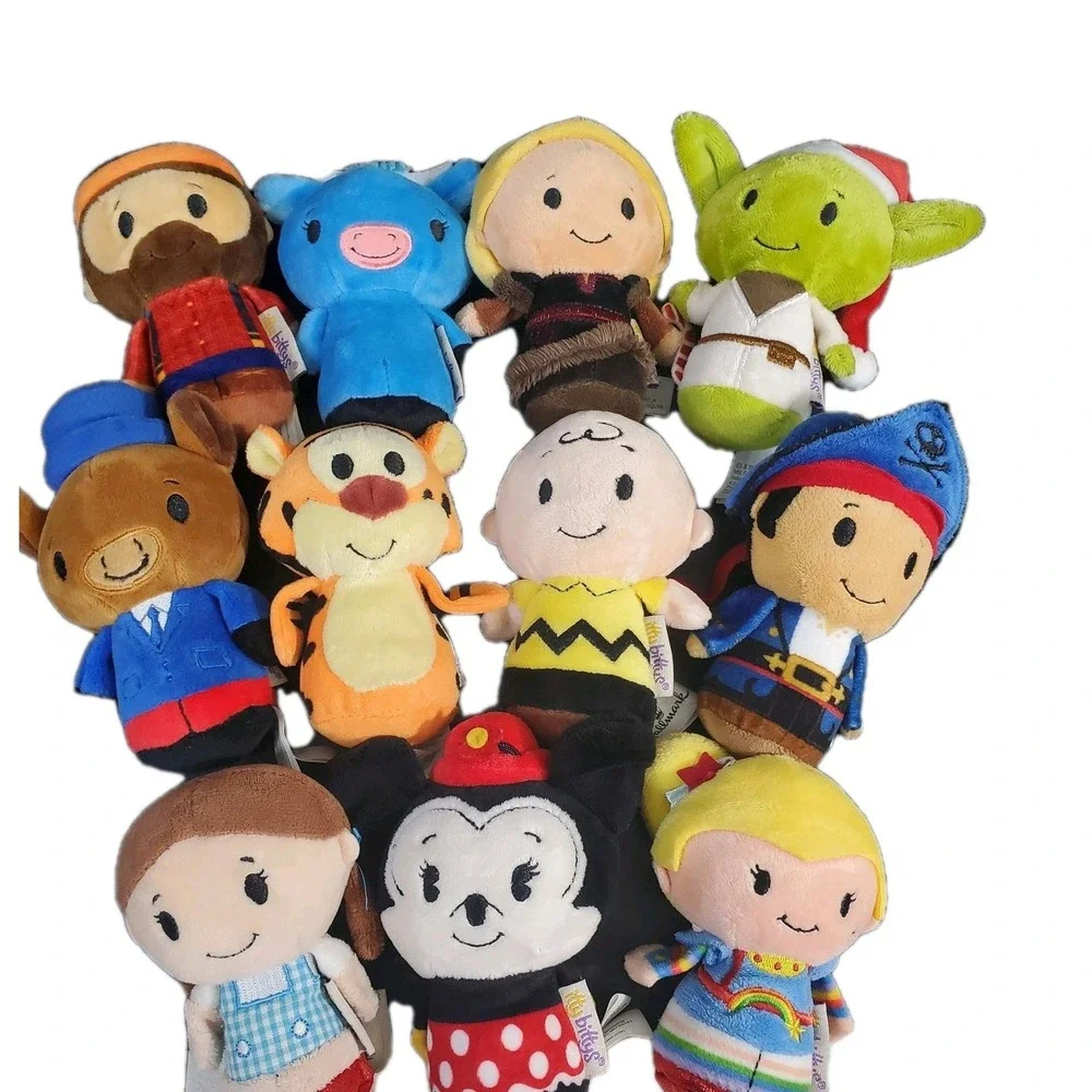 Hallmark Itty Bittys Mixed Lot‎ Of 11 Tiny Plush Popular Character Collectibles